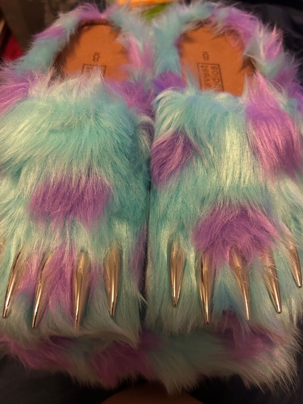 Bravest Studios Monster Claw Mule 'Monster' new 
   Fuzzy Claw Slide Slippers